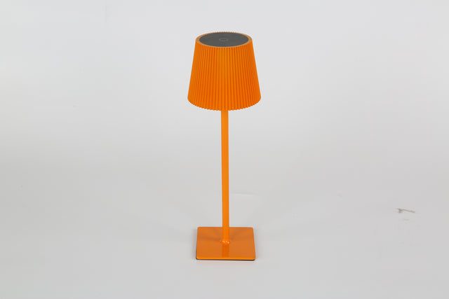 Lampada da tavolo led ricaricablile arancio